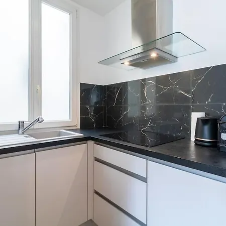 Chic 16e, 4pers, Trocadero Apartament