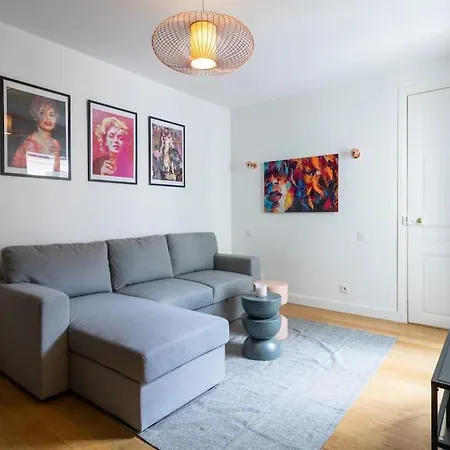 Apartament Chic 16e, 4pers, Trocadero Paryż