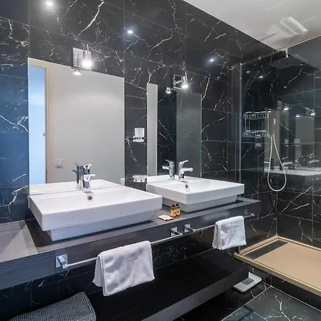 Chic 16e, 4pers, Trocadero Apartament